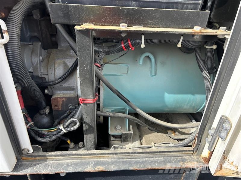 MultiQuip DCA25USI4CAN Diesel Generatorer