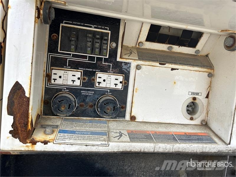 MultiQuip DCA25USI4CAN Diesel Generatorer