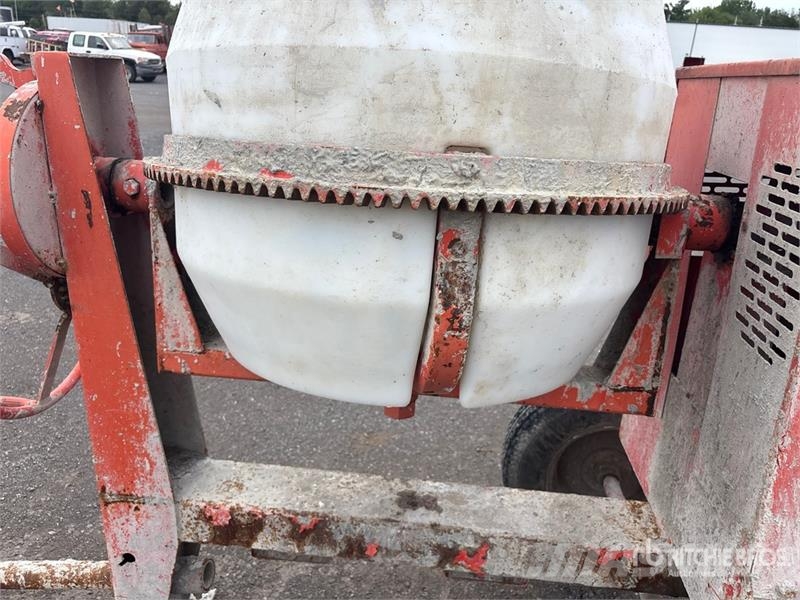 MultiQuip MC-64P خلاطات خرسانة/ملاط