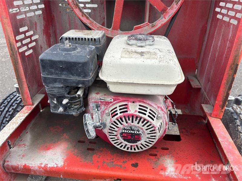 MultiQuip MC-64P خلاطات خرسانة/ملاط