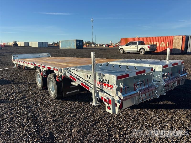 N & Trailers 30 ft T/A Equipment Trailer (Unused) Járműszállító pótkocsik