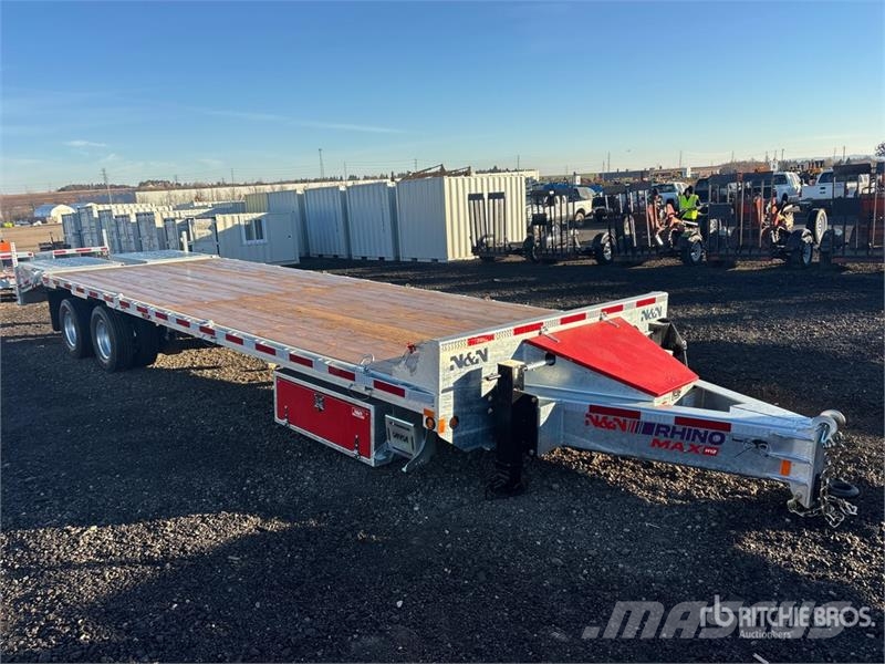 N & Trailers 30 ft T/A Equipment Trailer (Unused) Járműszállító pótkocsik