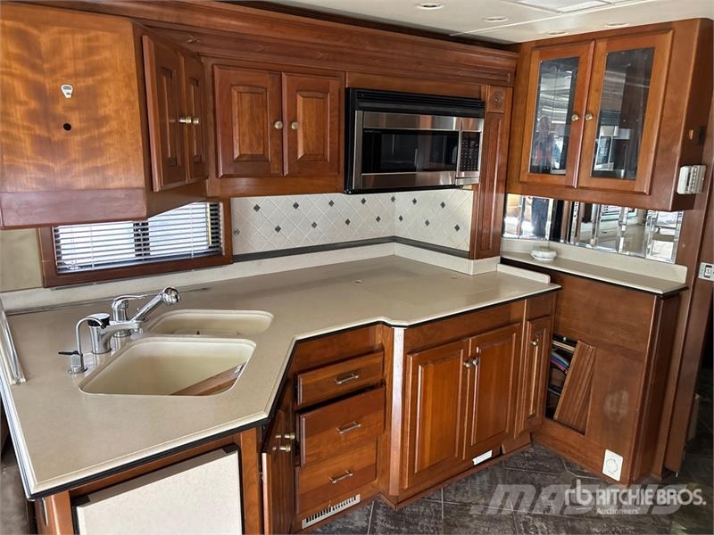  Navigator 43PBQ Motor Home (Inoperable) Motorhomes and caravans