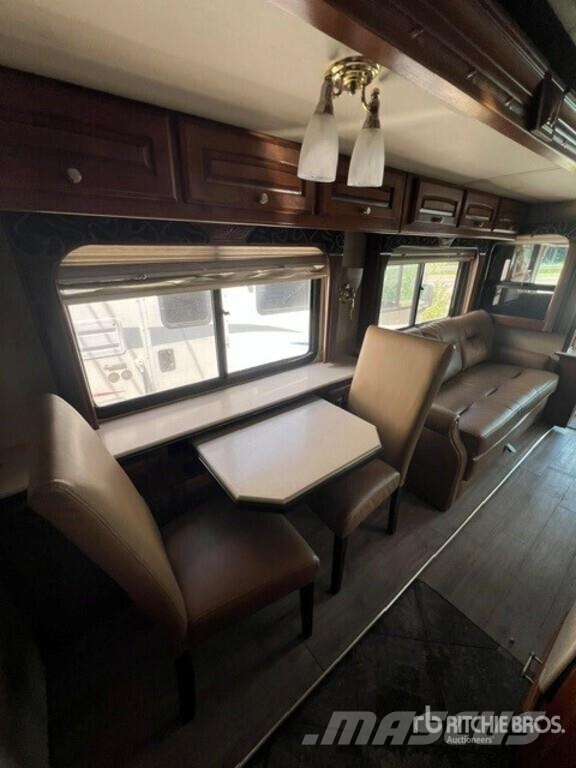 Navigator 43PBQ Motor Home Wohnmobile und Wohnwagen