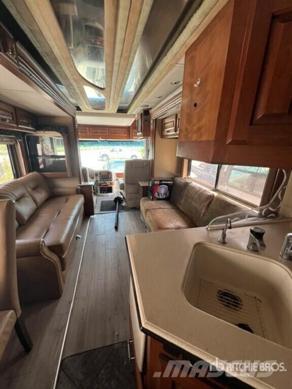 Navigator 43PBQ Motor Home Wohnmobile und Wohnwagen