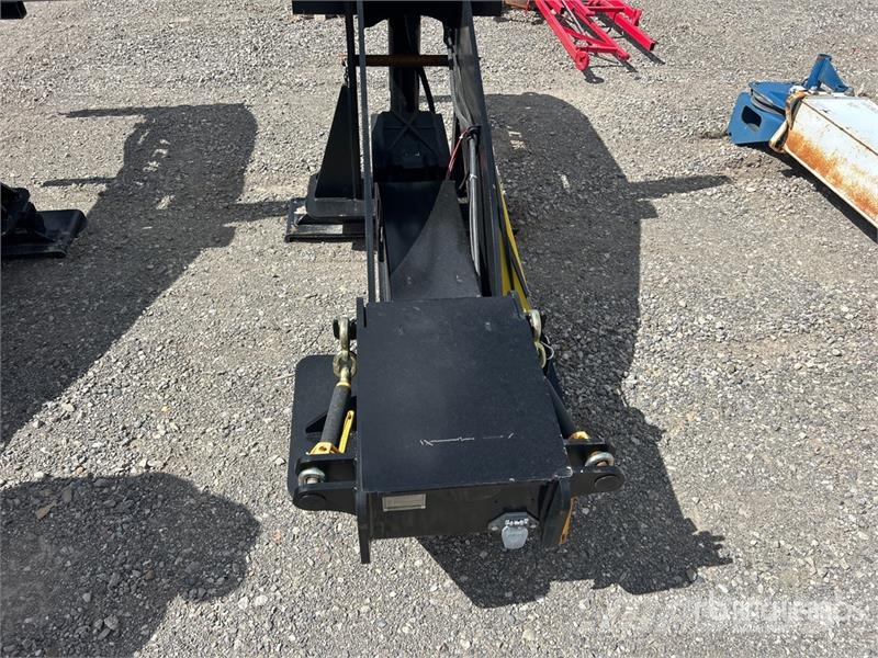 Neks Electric Fifth Wheel Wrecker Attachment (Unus Ostale kargo komponente