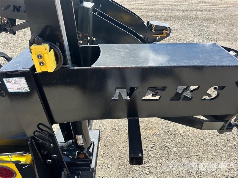 Neks Electric Fifth Wheel Wrecker Attachment (Unus Ostale kargo komponente