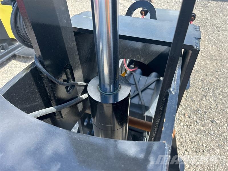 Neks Electric Fifth Wheel Wrecker Attachment (Unus Ostale kargo komponente