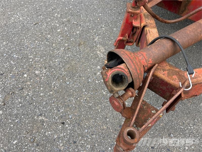 New Holland 352 S/A Feed Grinder Mixer Diger hayvancilik makina ve aksesuarlari