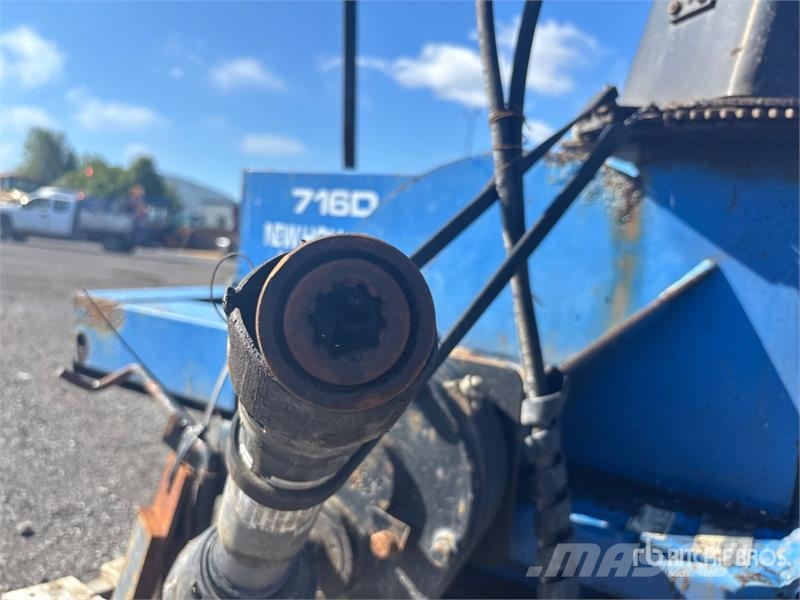 New Holland 716D 52 in 3-Point Snow Blower - Fits Tractor Sneeuwblazers