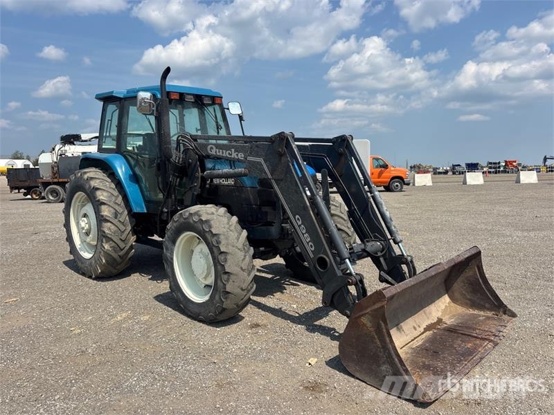 New Holland 8160 Tractoren