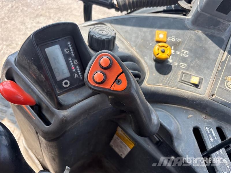 New Holland 8160 Tractoren