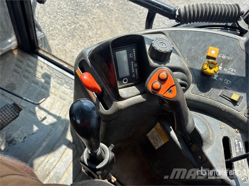 New Holland 8160 Tractoren