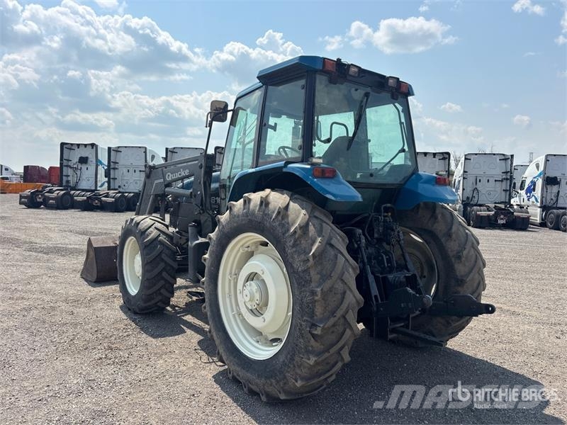 New Holland 8160 Tractoren