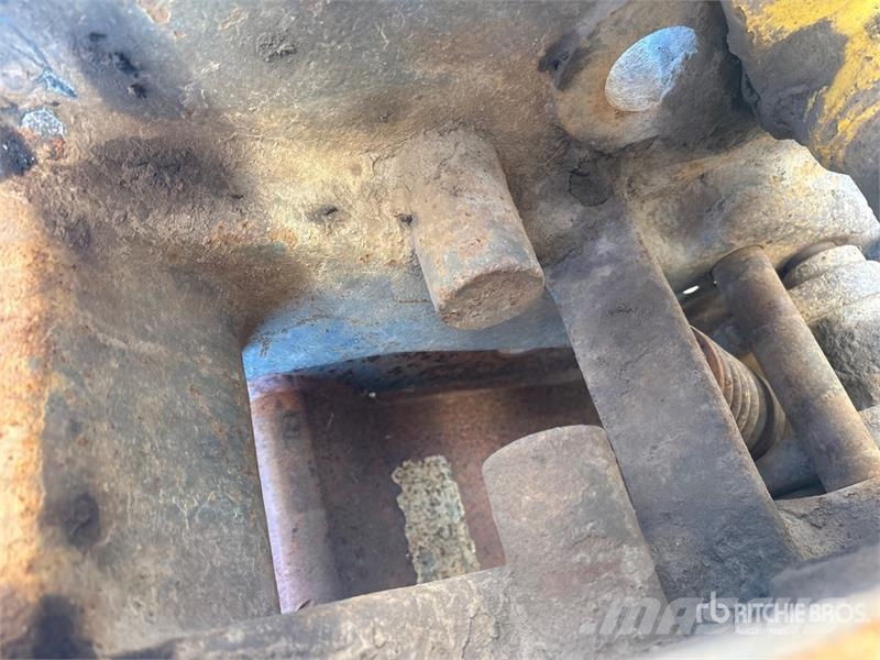 New Holland B110 4x4 Backhoe Loader Baggerlader