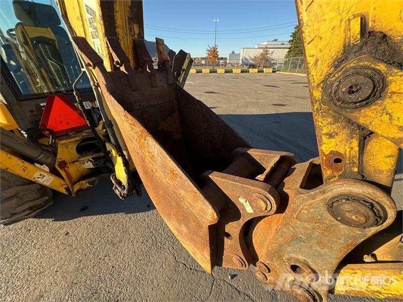 New Holland B110 4x4 Backhoe Loader Baggerlader