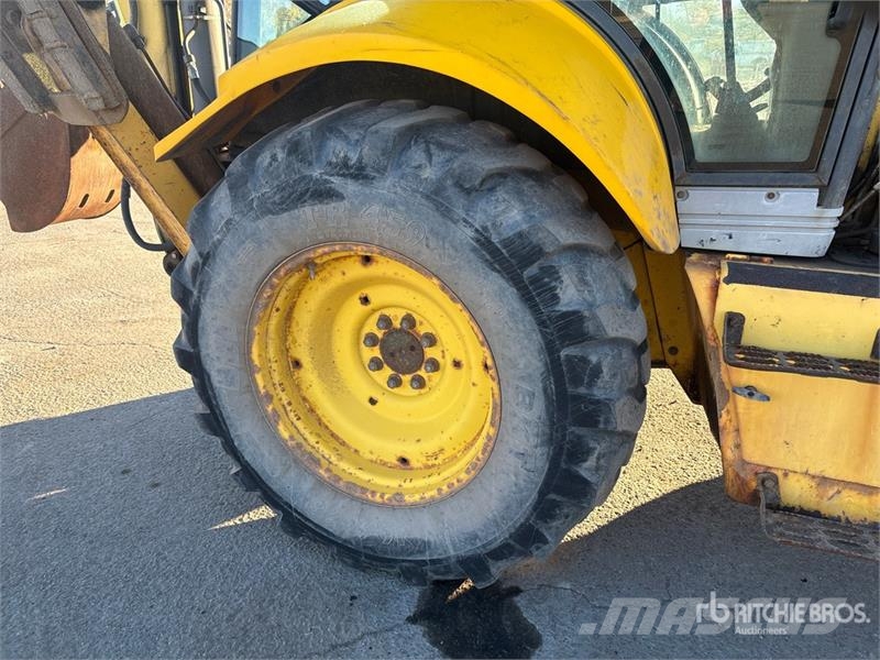 New Holland B110 4x4 Backhoe Loader Baggerlader