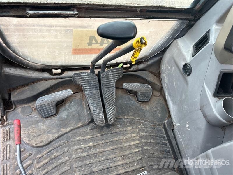 New Holland EH215LC Tracked Excavator Raupenbagger