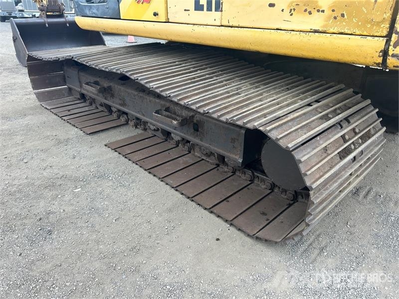New Holland EH215LC Tracked Excavator Raupenbagger