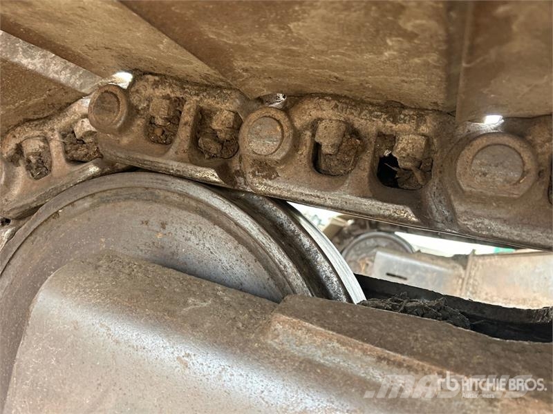 New Holland EH215LC Tracked Excavator Raupenbagger
