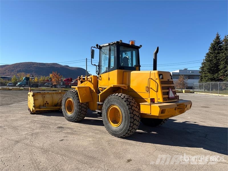 New Holland LW130 Kolové nakladače