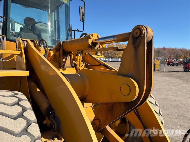 New Holland LW130 Kolové nakladače