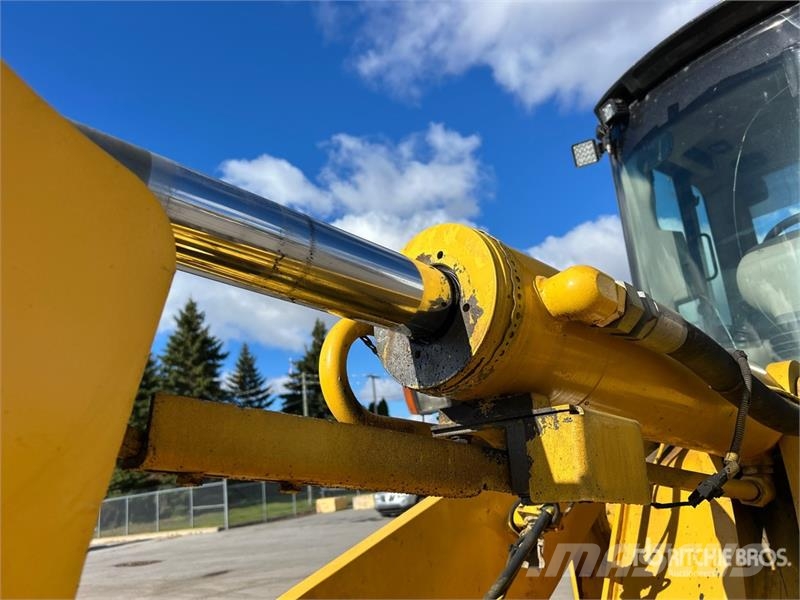 New Holland LW170B Wielladers