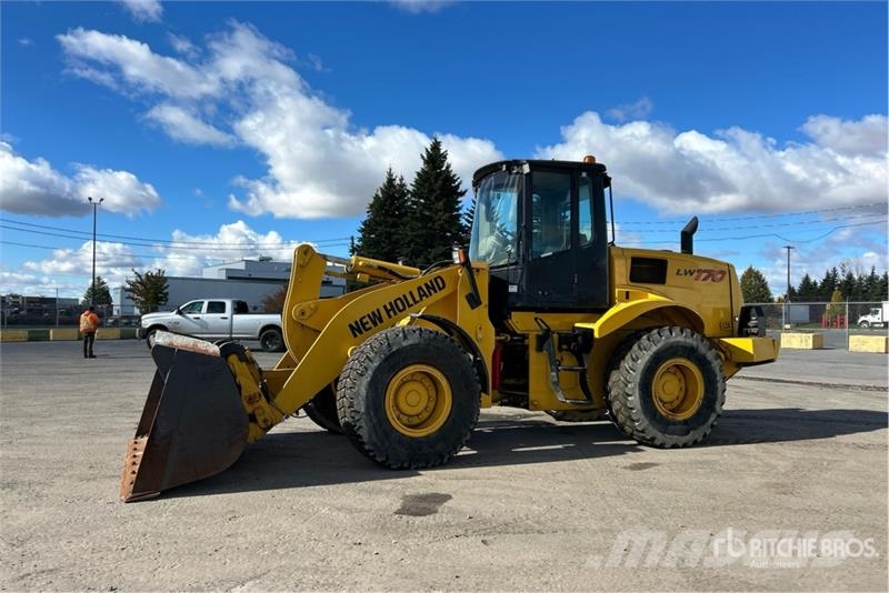 New Holland LW170B Wielladers