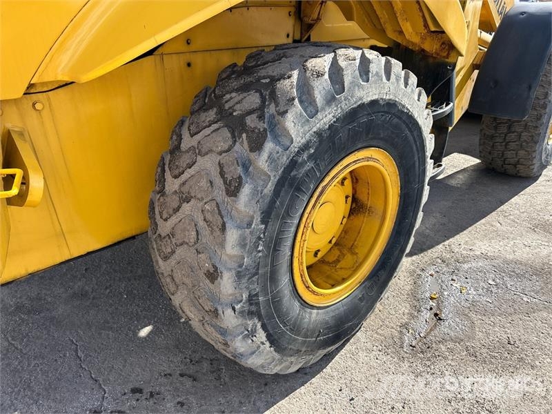 New Holland LW170B Wielladers