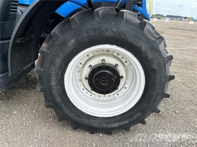 New Holland T5.110 4WD Tractor 트랙터