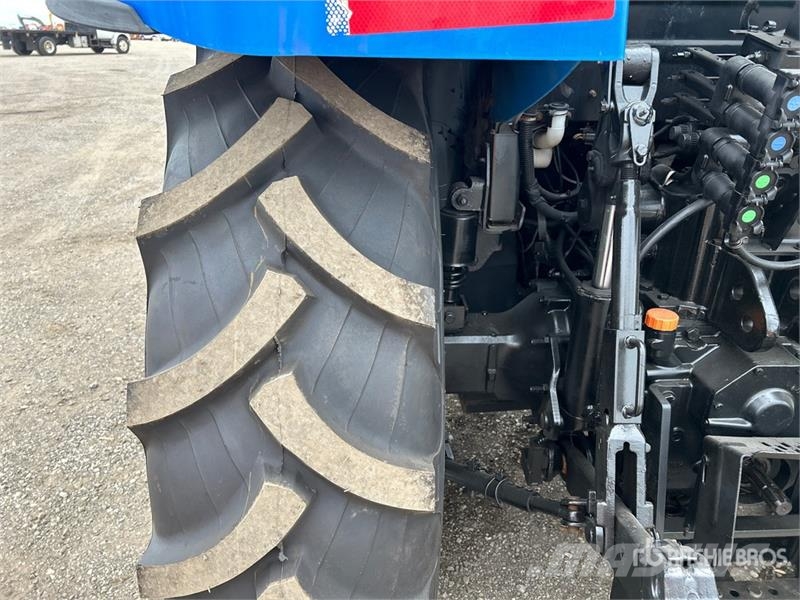 New Holland T5.110 4WD Tractor 트랙터