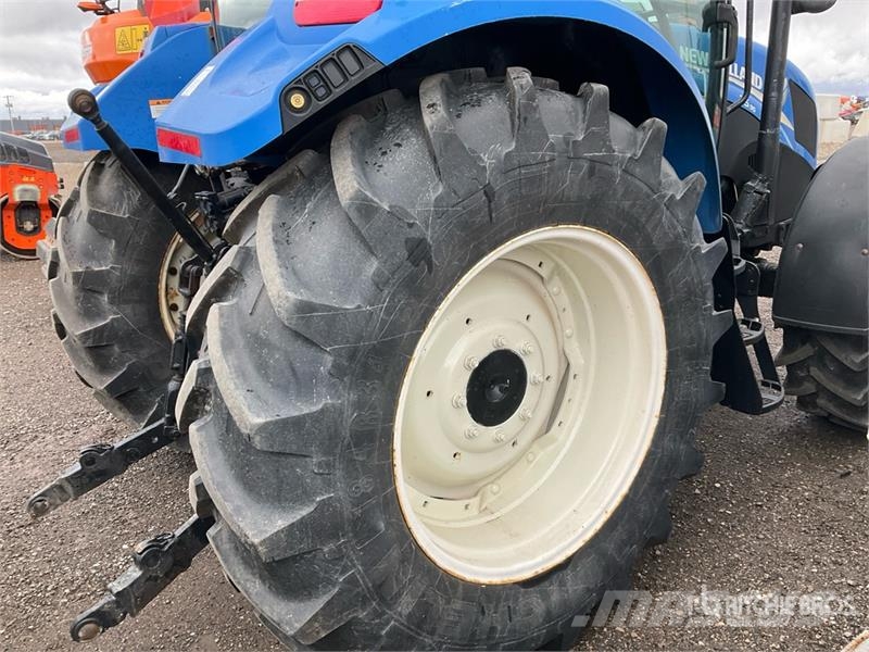 New Holland T5.95 4WD Tractor Traktoren