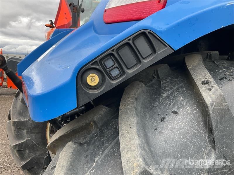 New Holland T5.95 4WD Tractor Traktoren