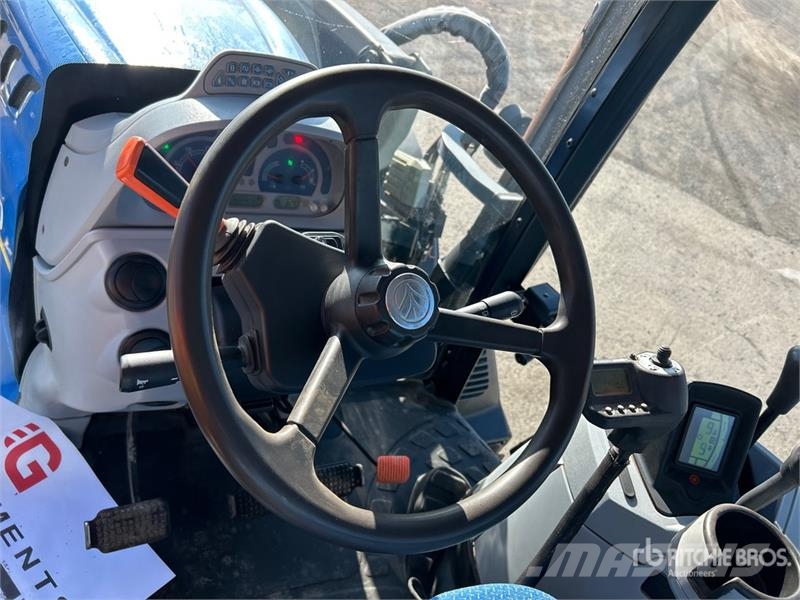 New Holland T6.165 4WD Tractor Tractors