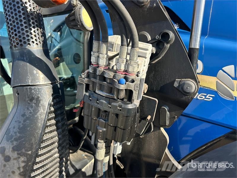 New Holland T6.165 4WD Tractor Tractors