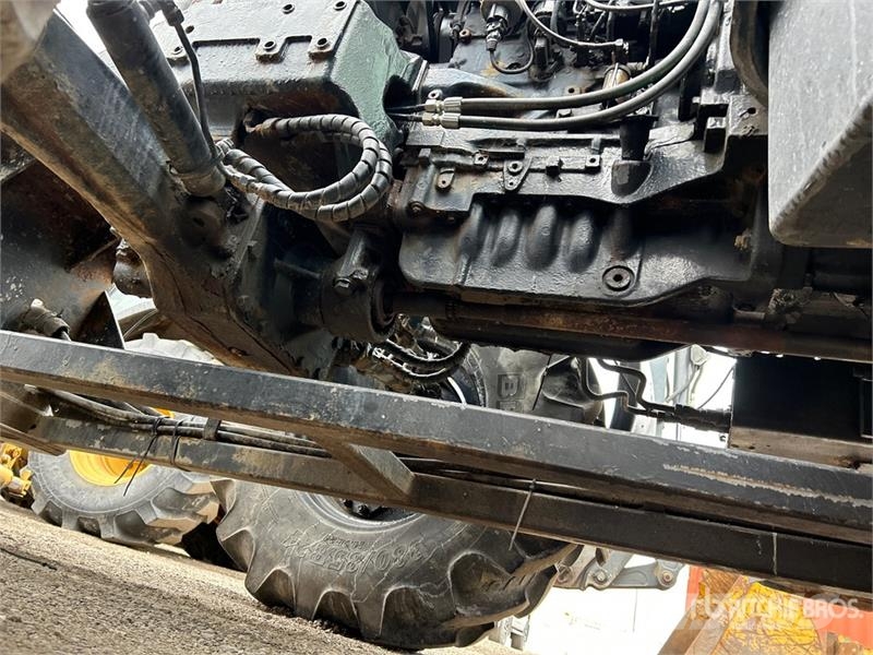 New Holland T6020 Traktoriai