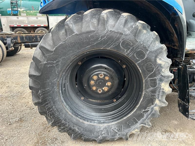 New Holland T6020 Traktoriai