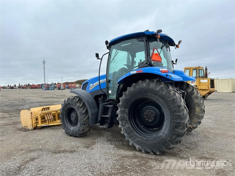 New Holland T6020 Traktoriai