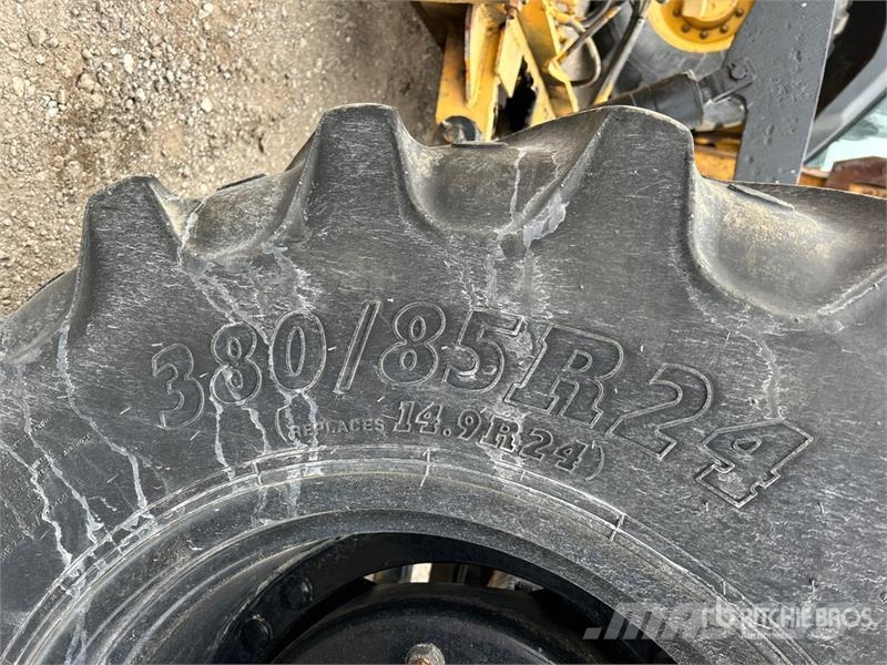 New Holland T6020 Traktoriai