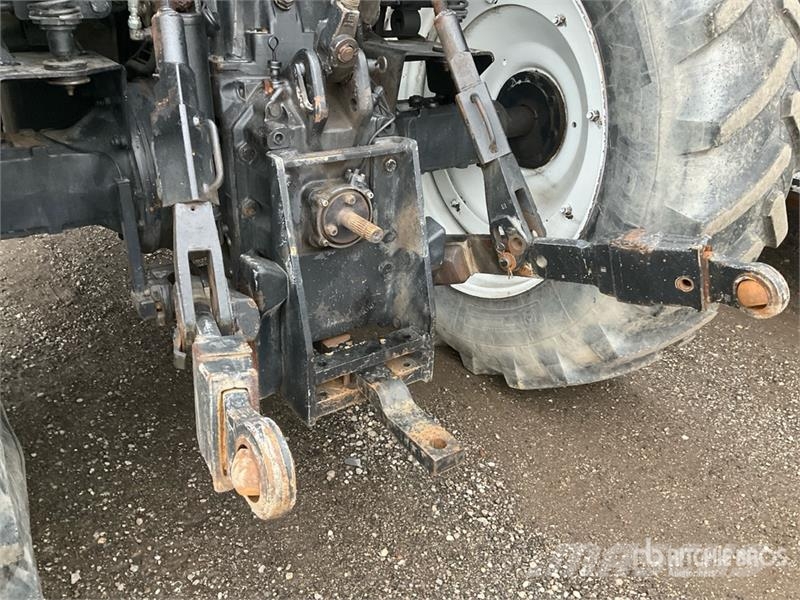 New Holland TM150 Traktorid