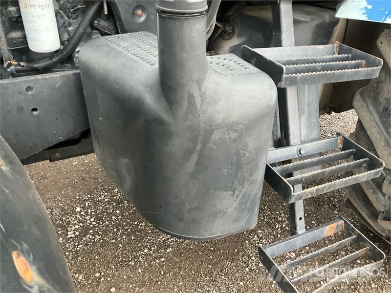 New Holland TM150 Traktorid