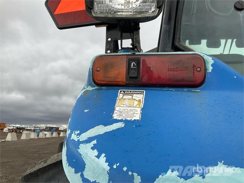 New Holland TM150 Traktorid