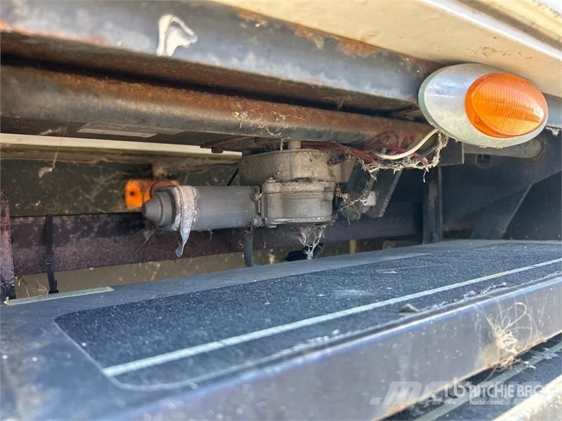 Newmar KountryAire 39 ft T/A Travel Trailer Outros reboques