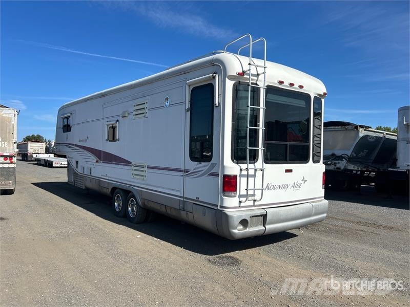 Newmar KountryAire T/A Travel Trailer Altri rimorchi