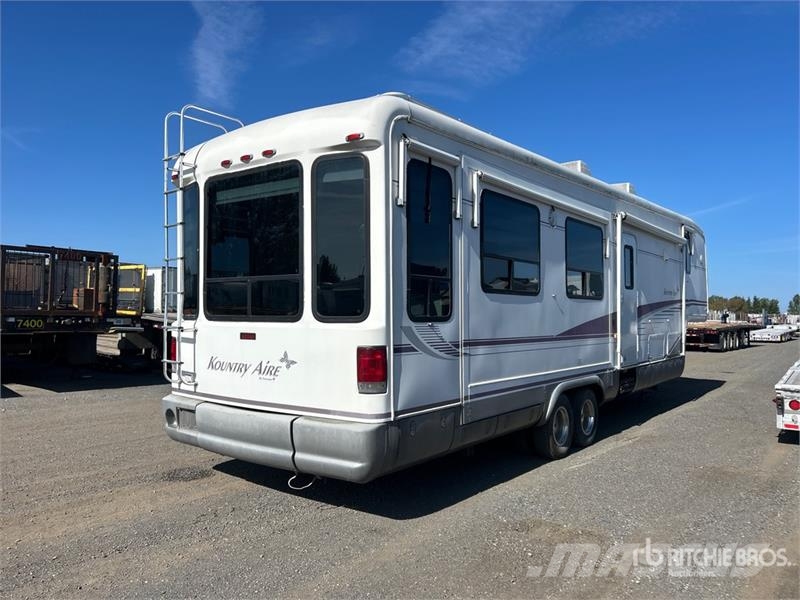 Newmar KountryAire T/A Travel Trailer Altri rimorchi
