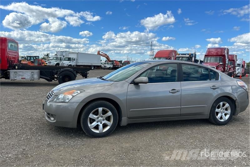 Nissan Altima 2.5S Automobile Cars