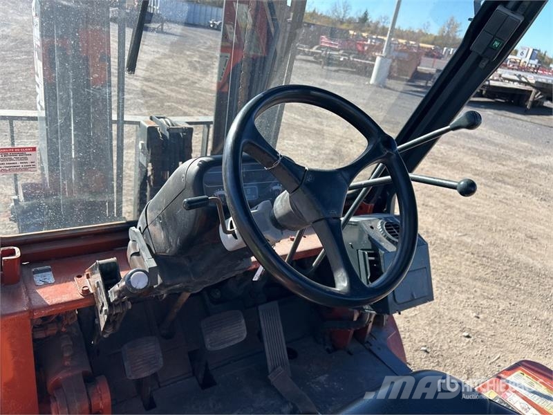 Nissan F04D40HV 8000 lb Cushion Tire Forklift Viličarji - drugo