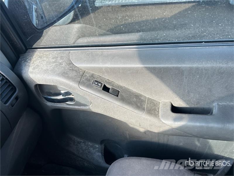 Nissan Frontier 4x2 Extended Cab Pickup Other