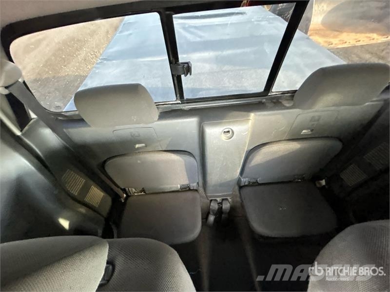 Nissan Frontier 4x2 Extended Cab Pickup Other
