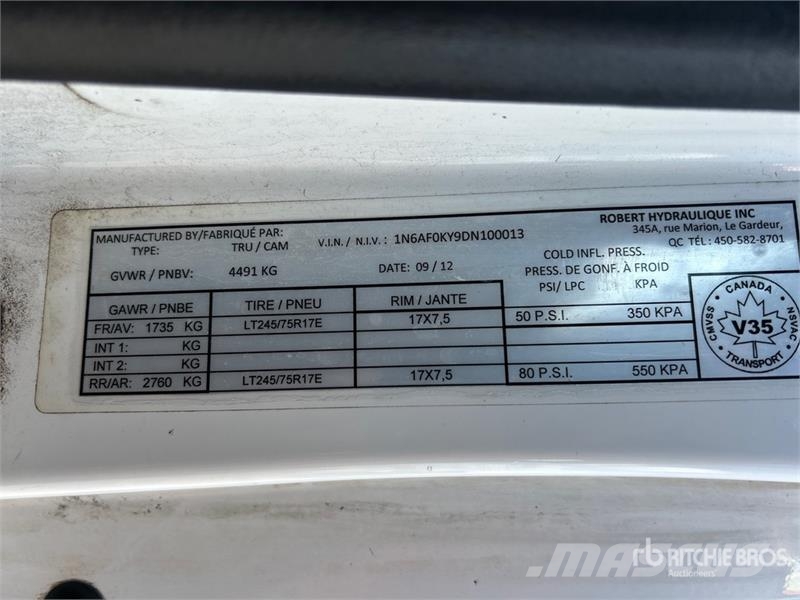 Nissan Hydralique RH38D 11.51 m on Nissan 3500 4x2 Van Mo Araç üstü platformlar